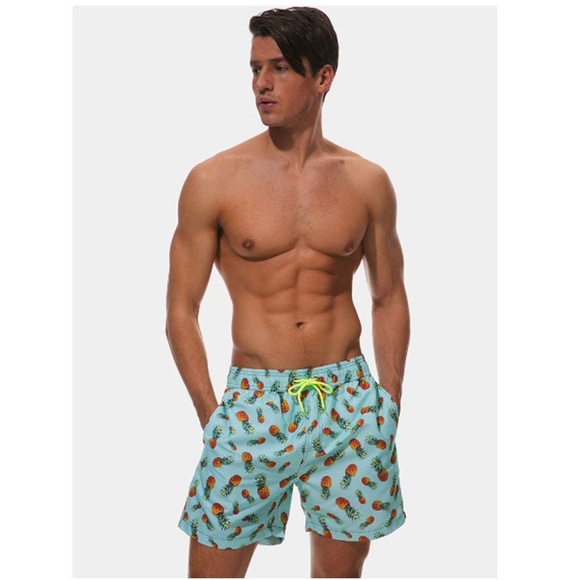Men's Swim Trunks Cool Beach Shorts - Picture 5 of 6